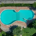 Casa Linda *