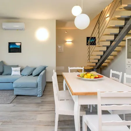 Casa Linda *
